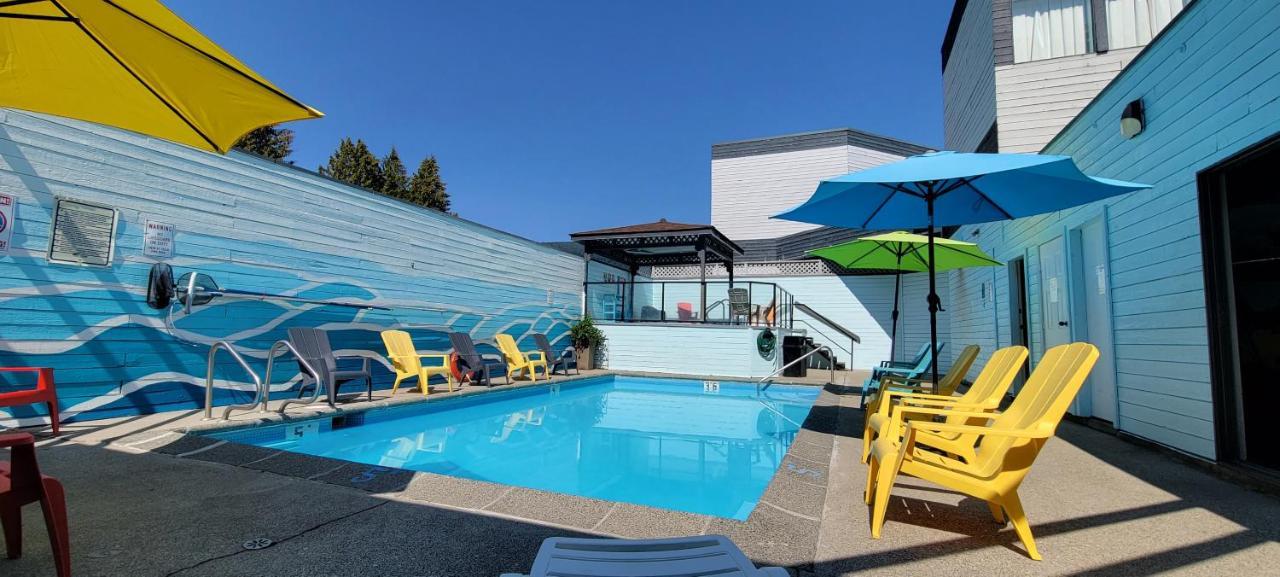 The Cedars Inn Hotel & Convention Centre Gibsons Eksteriør bilde